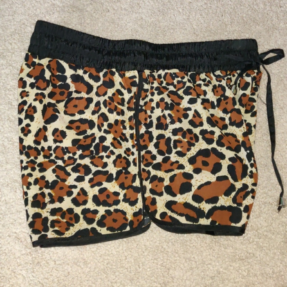 EUC Timing Leopard Print Drawstring Shorts - Picture 4 of 8